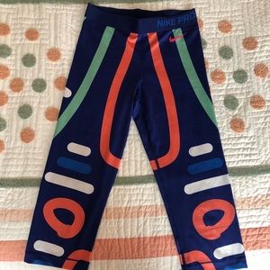 Nike Pro Crop Multicolored Leggings